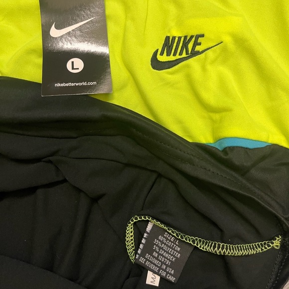 Nike Boys Size Large NWT Black & Green 2pc Shorts Co-Ord Set/ New Kids Clothes - Picture 5 of 5